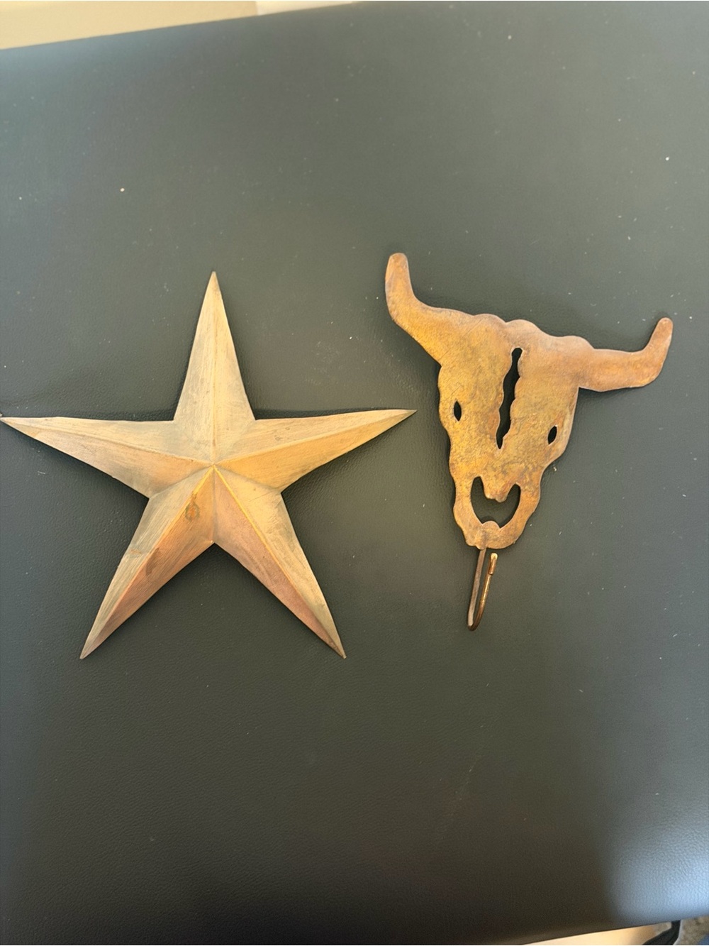 Rustic Metal Star and Bull Skull Wall Hooks - Brown